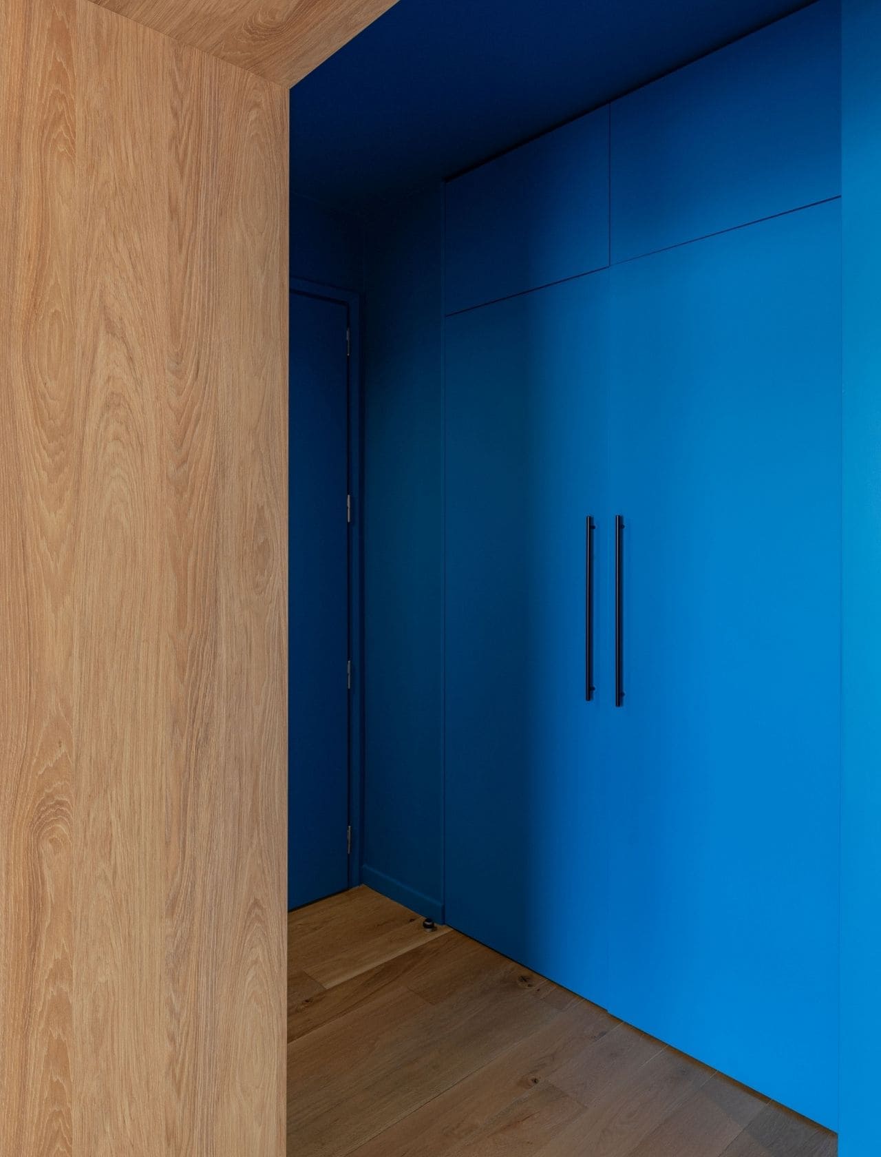 Rénovation à Clichy : Pop minimaliste by Camille Duchemin